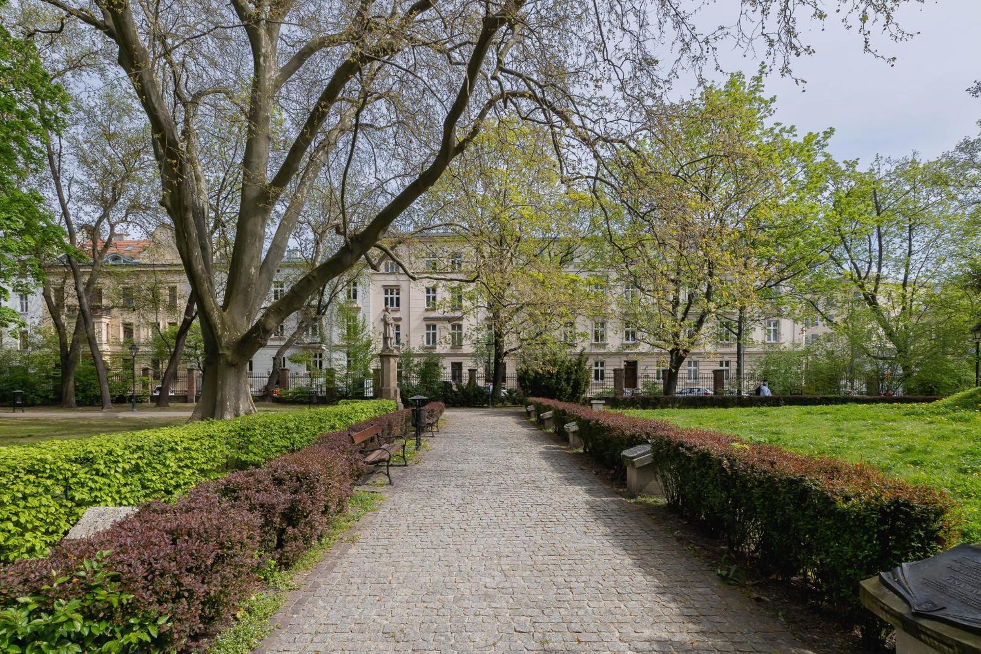 Apartament Tasteful In The Center Of Cracow By Rent Like *